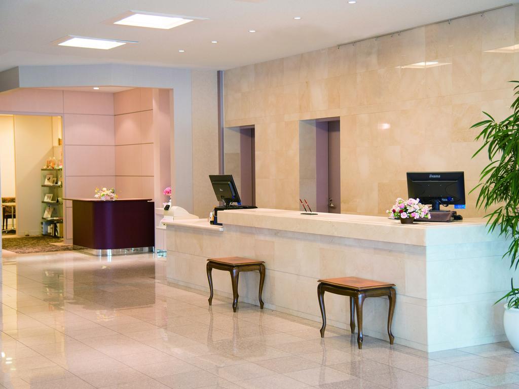 Hotel Crown Palais Kofu Exterior photo
