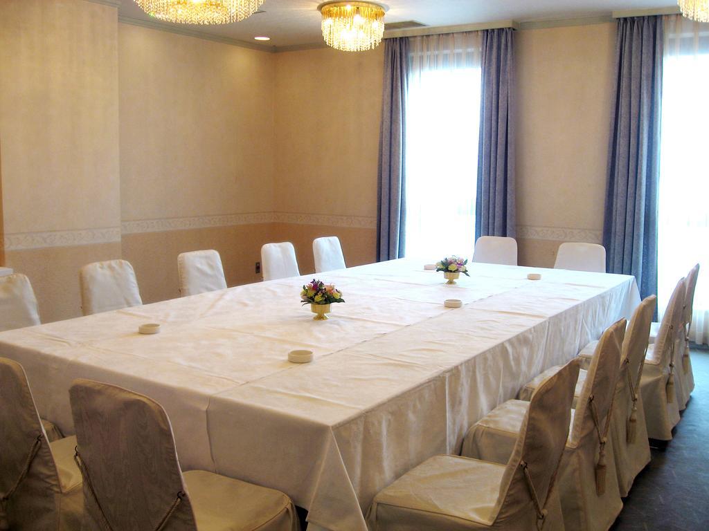 Hotel Crown Palais Kofu Exterior photo